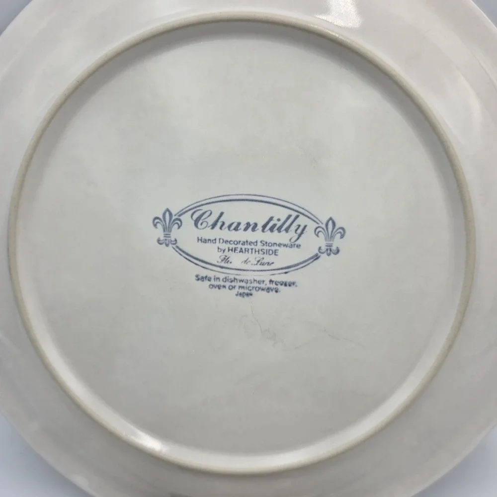 2 CHANTILLY Stoneware By Hearthside 10 3/4
